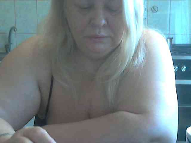 AriannaMilf webcam