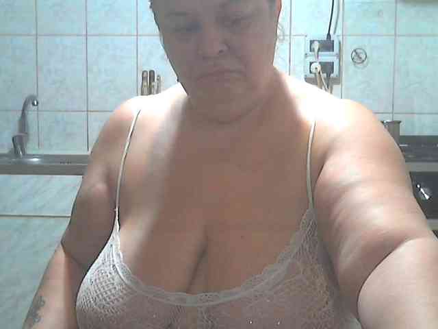 AriannaMilf webcam