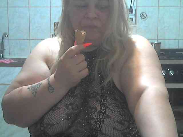 AriannaMilf webcam