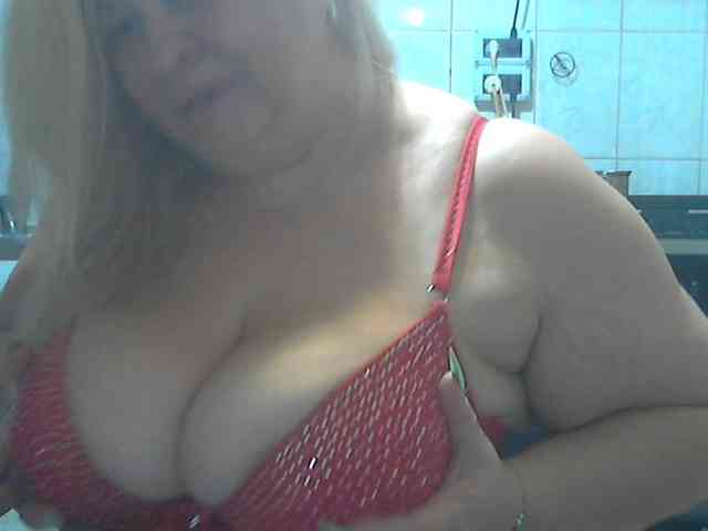 AriannaMilf webcam