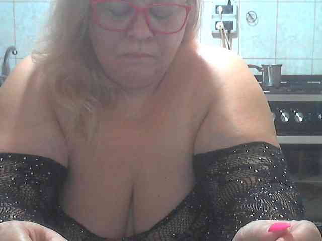 AriannaMilf webcam
