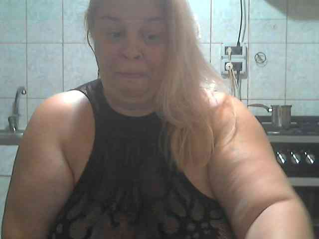 AriannaMilf webcam