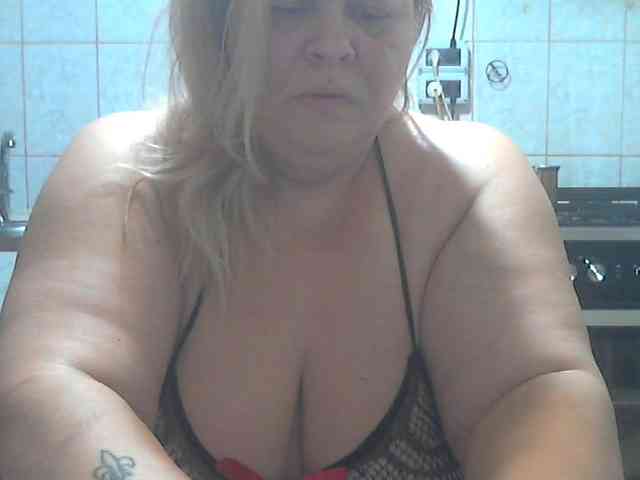 AriannaMilf webcam