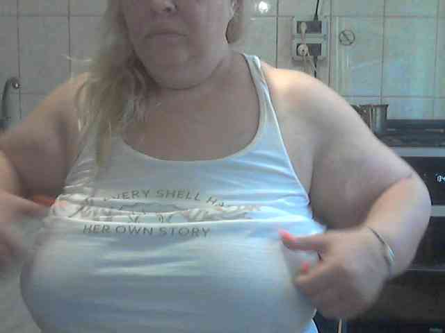 AriannaMilf webcam