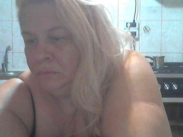 AriannaMilf webcam