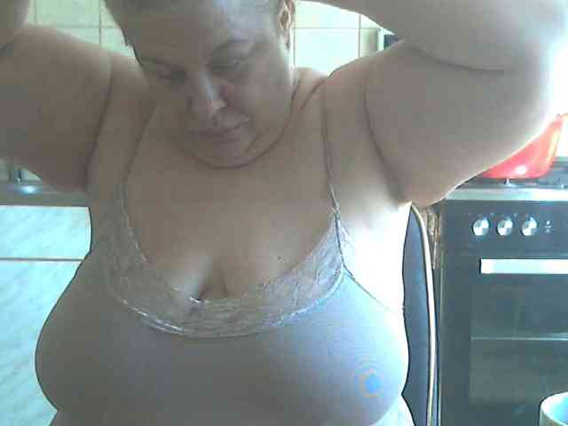 AriannaMilf webcam