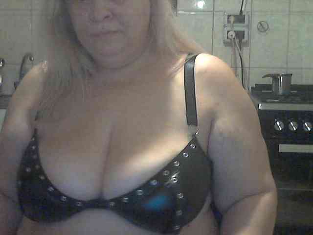 AriannaMilf webcam