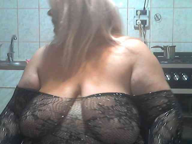 AriannaMilf webcam