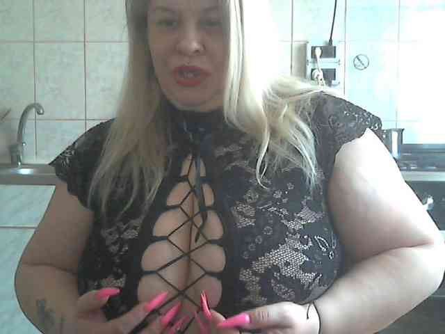 AriannaMilf webcam