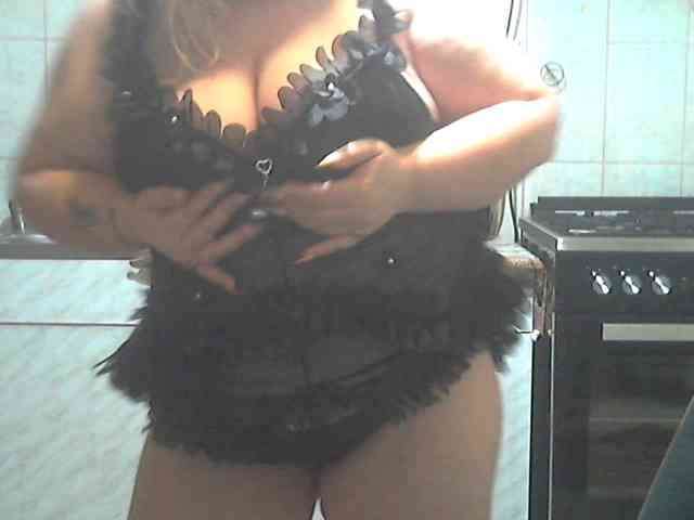 AriannaMilf webcam