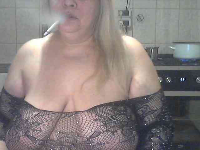 AriannaMilf webcam