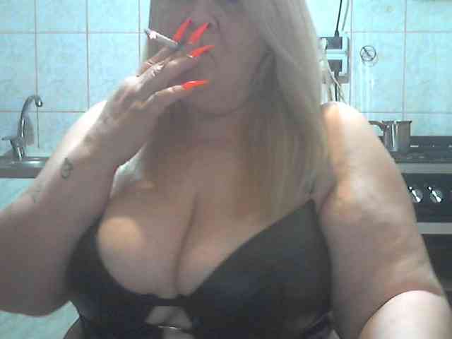 AriannaMilf Live Webcam on BongaCams