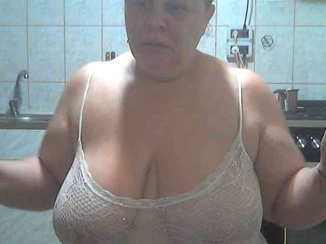 AriannaMilf webcam
