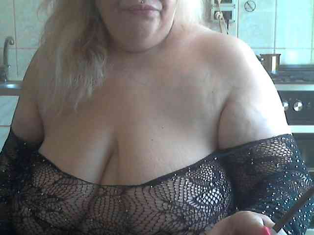 AriannaMilf webcam