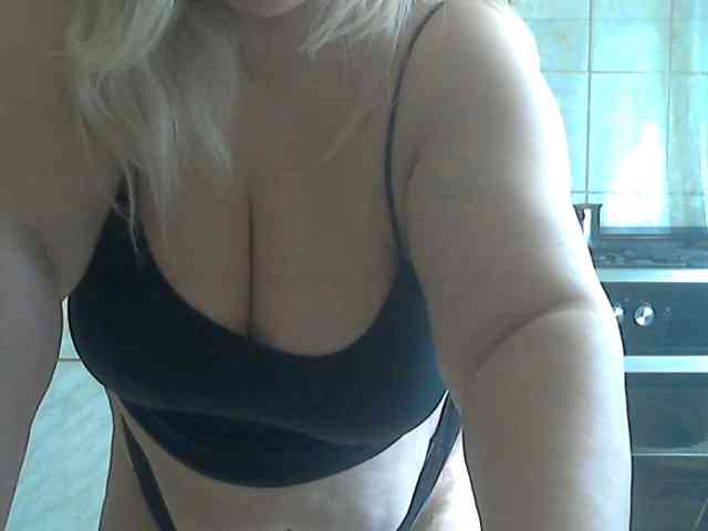 AriannaMilf webcam