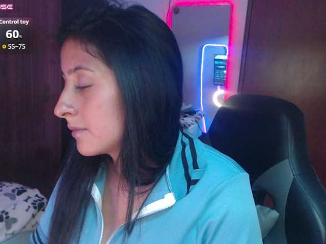 Tokkio777 live cam on BongaCams