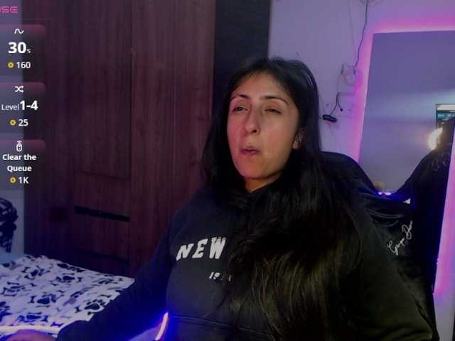 Tokkio777 live webcam show