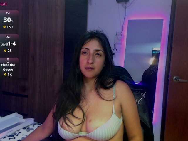 Tokkio777 live cam on BongaCams