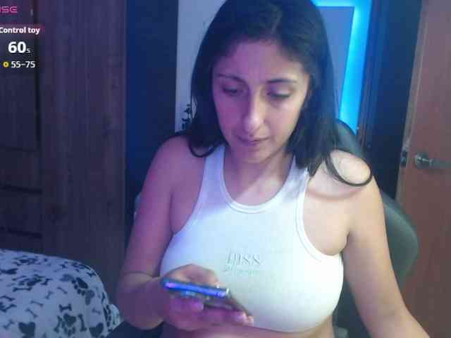 Modelo: CameronCutte