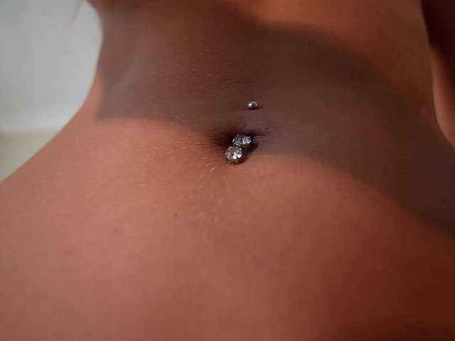 Sensual-giaa live cam on BongaCams