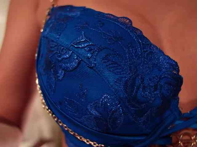 Sensual-giaa webcam
