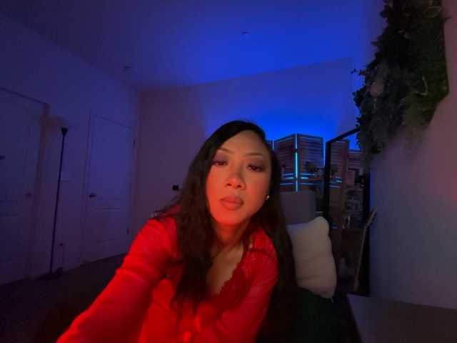 PreeminentJess Live Cam on BongaCams