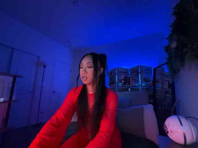 PreeminentJess webcam