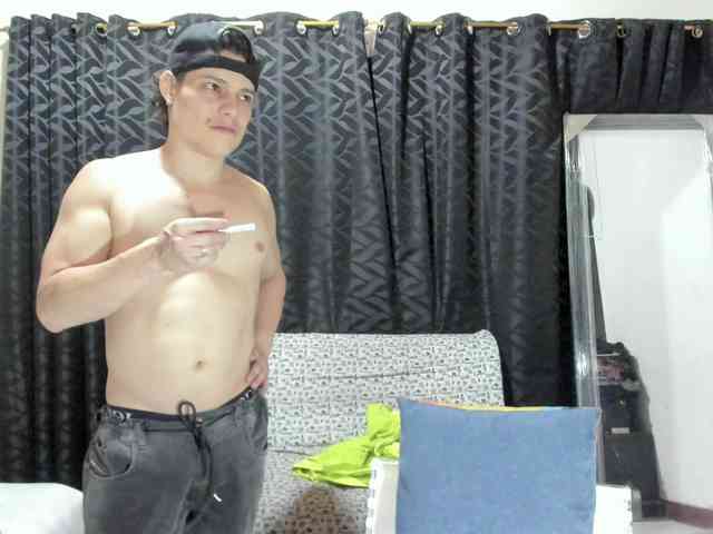 youth-lust69 webcam