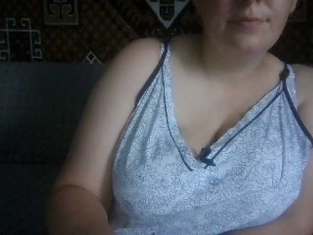 KAROLINA-LORA live cam on BongaCams