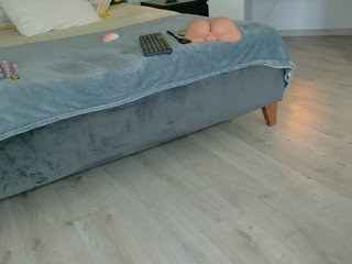 InvitingTina