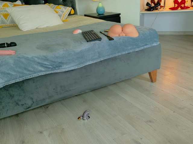 InvitingTina