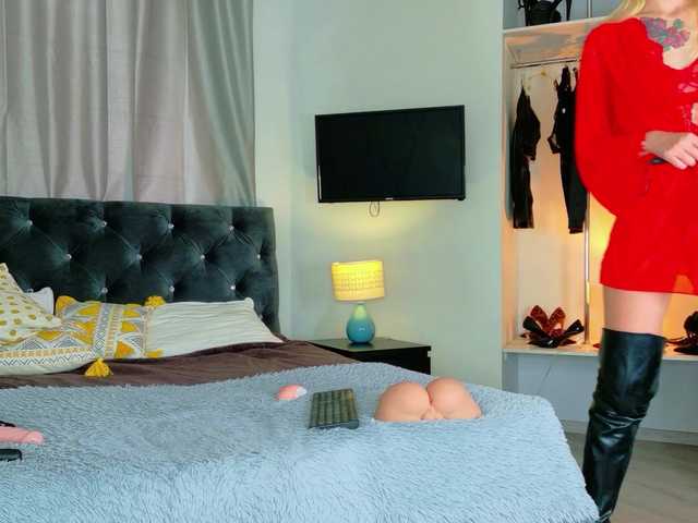 InvitingTina