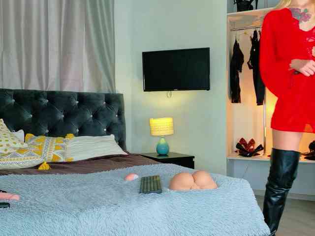 InvitingTina