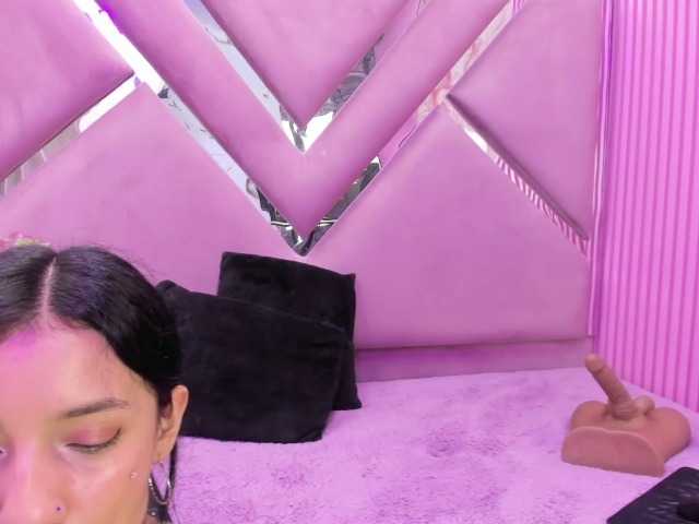 StefannySweet live cam on BongaCams