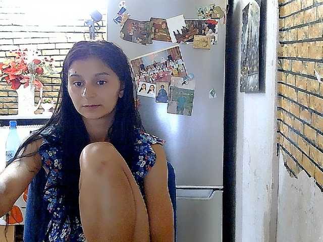 Pervertqueen live cam on BongaCams