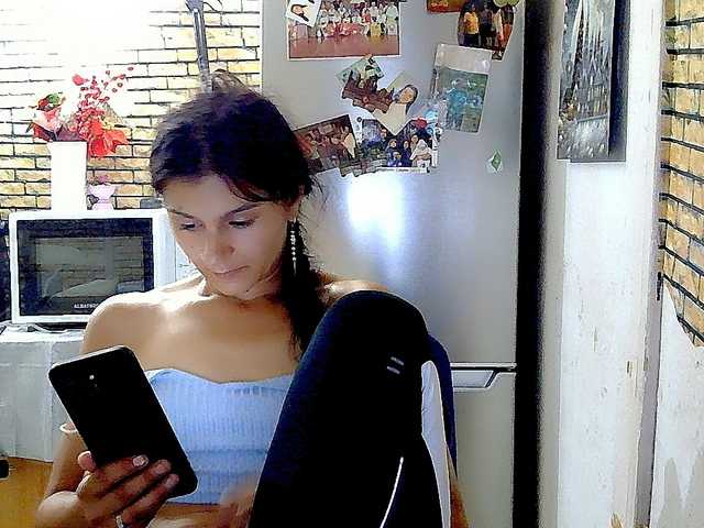 Pervertqueen live cam on BongaCams