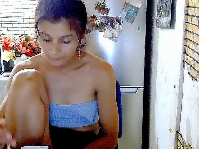 Pervertqueen live cam on BongaCams