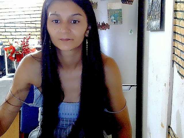 Pervertqueen live cam on BongaCams