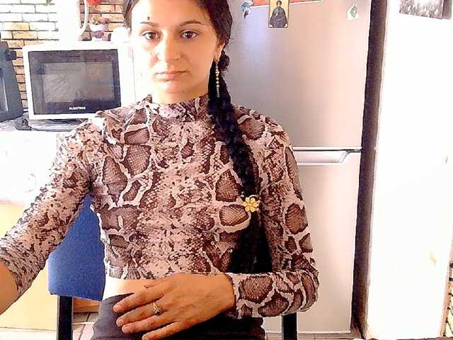 Pervertqueen live cam on BongaCams