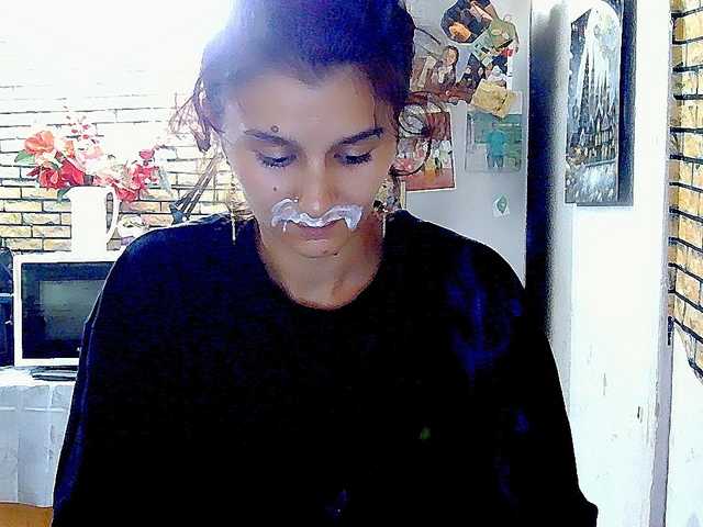 Pervertqueen live cam on BongaCams