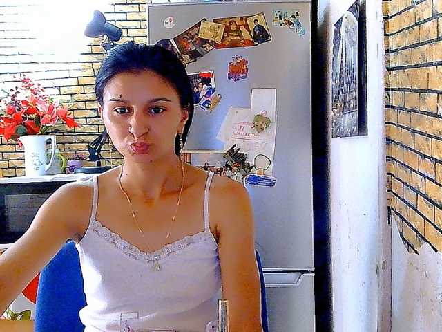Pervertqueen live cam on BongaCams