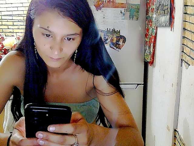 Pervertqueen live cam on BongaCams