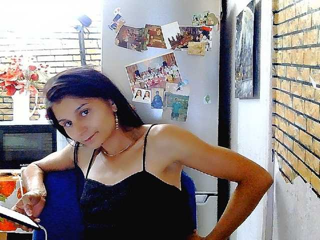 Pervertqueen live cam on BongaCams
