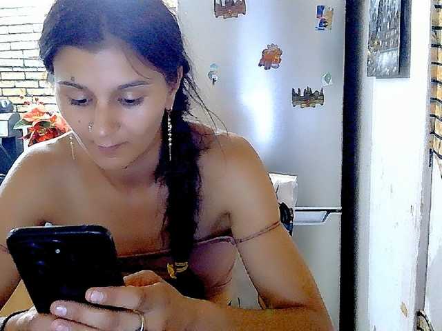 Pervertqueen live cam on BongaCams