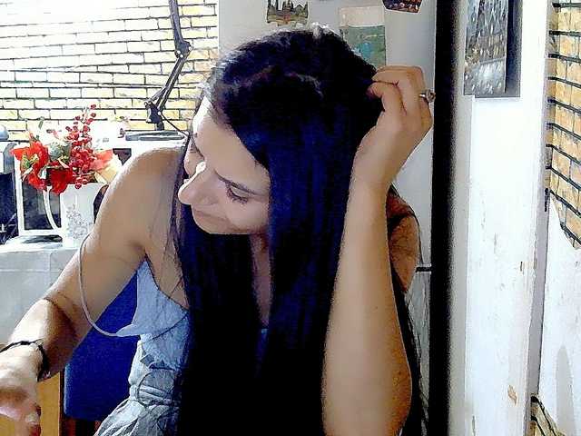 Pervertqueen live cam on BongaCams