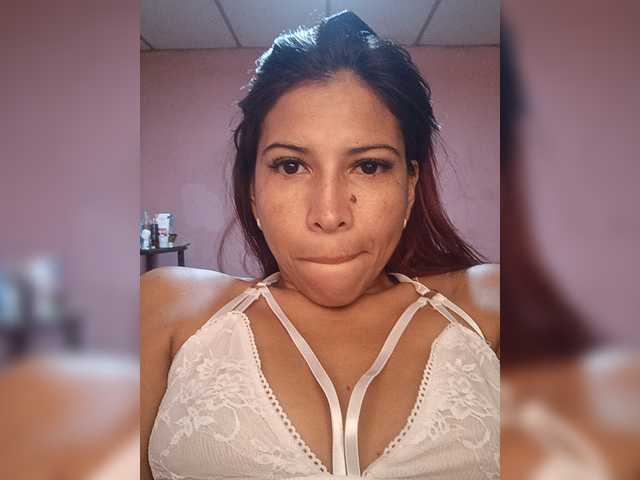 Amee-Lee21