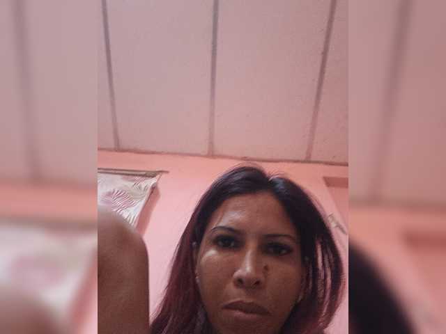 Amee-Lee21