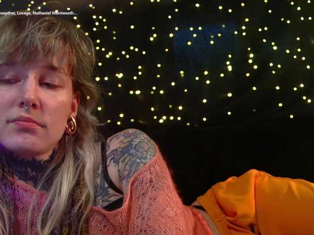 LittleSpaceMouse- live cam