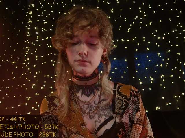 LittleSpaceMouse- live webcam show