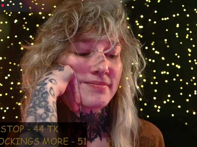 LittleSpaceMouse-'s BongaCams show and profile